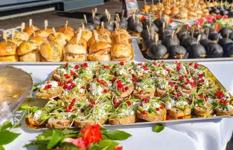 DEBATIN_Einweihung_Hoenheim_Speisen