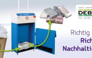 Das Beitragsbild eines Debatin Blogs. Die Abbildung zeigt eine Recyclingpresse, die benutzte Beutel zu kompakten Blöcken verarbeitet. Links ein Karton voller Beutel, rechts gepresste Kunststoffblöcke. Slogan: ‚Richtig Druck Richtung Nachhaltigkeit‘.