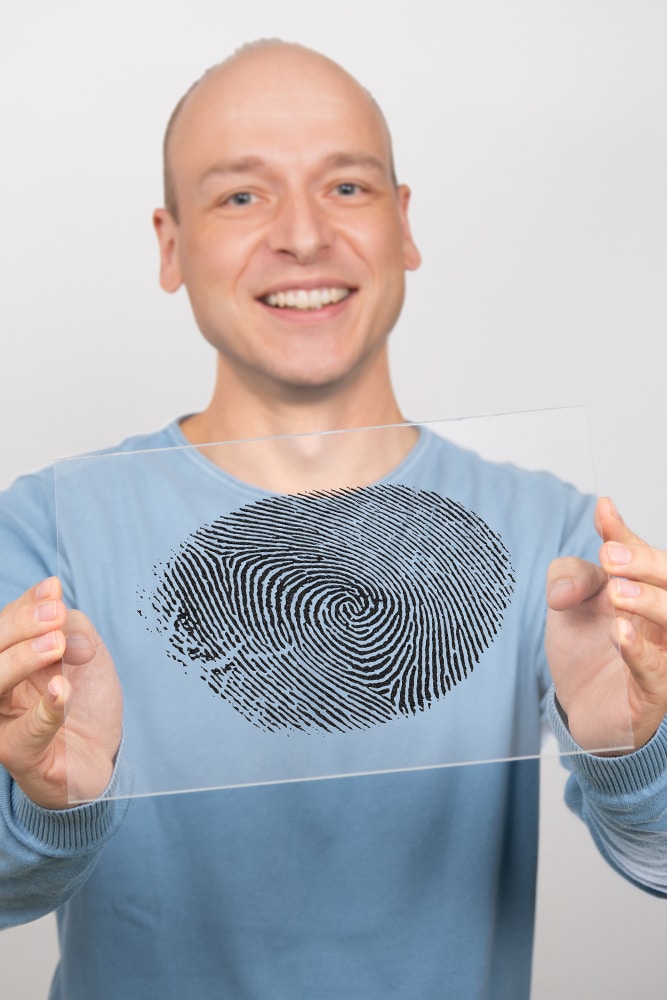 Mitarbeiter mit DEBADEINS Ziel vor Augen